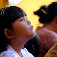 Hindu girl during ceremony :: Nick K