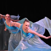танец :: В ладимир Мажаров