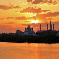 Закат на реке-Москве :: Евгений (bugay) Суетинов