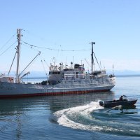Порт Листвянка на Байкале :: Валерий 