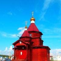 старинная русская церковь у дороги :: Nata-li 