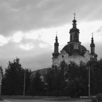 старая церковь :: Алена Шуплецова