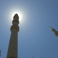 Солнце над мечетью. :: vlad601 