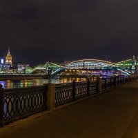 Прогулка по ночной Москве. :: Эдуард Пиолий
