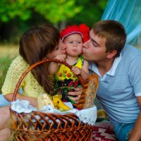 Евгения и ее семья :: Юлия Демидова