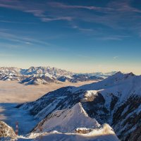 Австрия... ледник Китцштайнхорн – находящийся на высоте 3203 метров... :: Александр Вивчарик