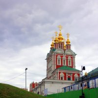 Новодевичий монастырь в москве :: Иван 