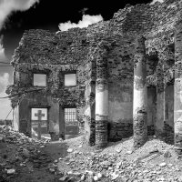О чем молчат разрушенные храмы?.. :: Сергей Костенко