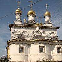 Церковь Михаила Архангела в Михайловской Слободе, XVI в. :: Natali Nikolaevskay