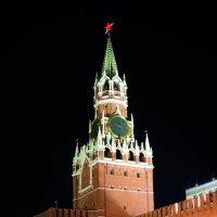 Ночь. Москва. Кремль. :: Андрей Воробьев