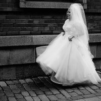 Веселая невеста :: Любовь Изоткина