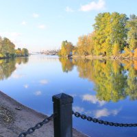 Осень в городе :: Валентина 