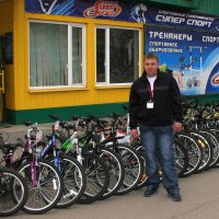 Продовец велосипедов. :: Viktor Сергеев