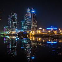 Москва Сити, вечер :: Ксения Исакова