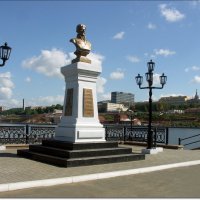 Памятник Андрею Фёдоровичу Дерябину (1,57км. от центра города) :: muh5257 
