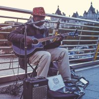 гитарист на улице лондона... :: Владимир Шманько