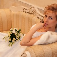 Невеста позирует :: Елена Выхристюк