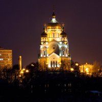 Церковь на площади Славы. :: Сергей Алёшин