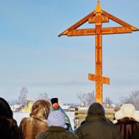 Освящение поклонного креста в Ильинском :: Валерий Симонов