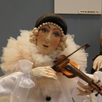 На выставке кукол :: marmorozov Морозова