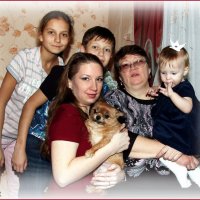 Новогодний семейный портрет. :: Анатолий Ливцов