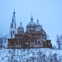 Старополье. Церковь Рождества Христова :: Наталья Левина