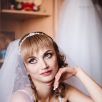 /// :: МАрина Десятниченко