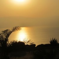 Восход над Мёртвым морем :: Герович Лилия 