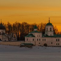Монастырь. :: Виктор Грузнов