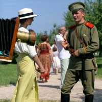 завязался разговор,кто знает к чему он приведет :: Олег Лукьянов