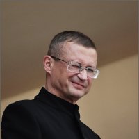 МАЭСТРО  ДОВОЛЕН... :: Валерий Викторович РОГАНОВ-АРЫССКИЙ