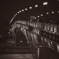 Патриарший мост. :: Дмитрий Карма