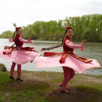 Танец :: Екатерина Медведева