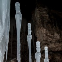 Ледяные сталагмиты :: Эльвира Сагдиева