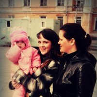 я с дочей и мамой) :: Зоя Шадрина