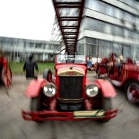 Пожарный ретро-автомобиль :: Sergey Vedyashkin