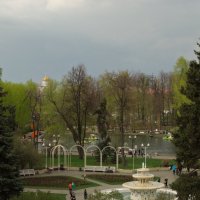 Голицынский пруд, в парке Горького :: Георгий Калиберда