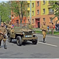 30 апреля 2015 года жители Остравы вспомнили освобождение города от нацистов... :: Dana Spissiak