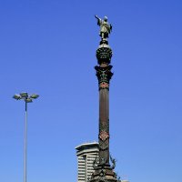 Барселона. Памятник Колумбу. :: Сергей Николаевич Бушмарин