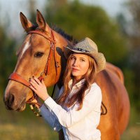 Девушка с лошадью :: Светлана Старикова