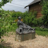 Скульптура "Мать и дитя". :: Серж Поветкин
