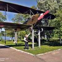 ПАМЯТНИК  По-2 :: Валерий Викторович РОГАНОВ-АРЫССКИЙ