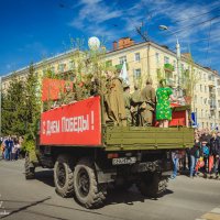 9 мая 2015 (70 лет) :: Александр Ребров