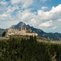 Старая крепость в Альпах :: Марина 