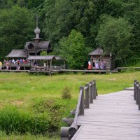 Одна из купален на источнике Гремячий ключ :: Полина Бесчастнова