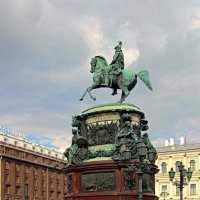 Памятник императору Николаю I :: Сергей Карачин