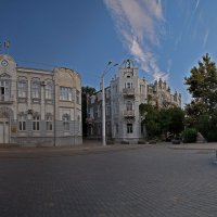 Мэрия Евпатории и жилой дом (мэрия слева))) :: Владимир Хиль