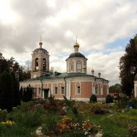 Москва. Церковь иконы Божией Матери "Знамение" в Захарьино. :: Александр Качалин