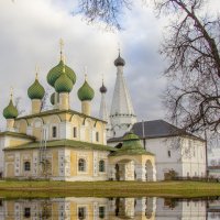 Монастырь в Вологде :: Марина Назарова