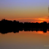 Закат на тракайском озере :: Dmitry Chudnovsky